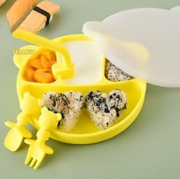 New Arrival Eco-Friendly Non-Toxic Strong Suction Bowl Spoon Set Feeding Bib Baby Silicone Bowl and Plate