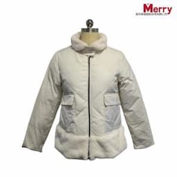 Women Fashion Clothing Puffer Jacket Down Winter Apparel Coat with Inside Pockets