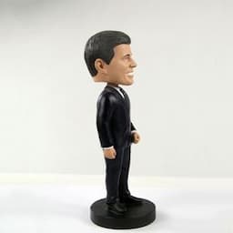 2022 home decorations Custom resin bobble head wholesale polyresin figurine bobblehead figure statue art doll toys sculpture