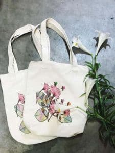 Tote bag