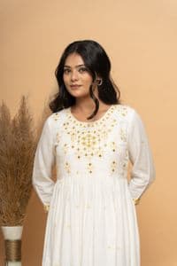 Poshida Womens Golden &amp; White Anarkali Kurta