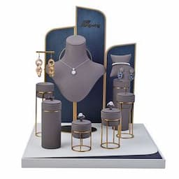 2021 custom  PU leather unique  ring ,pendant earring bracelet and necklace stand  jewelry display setPopular