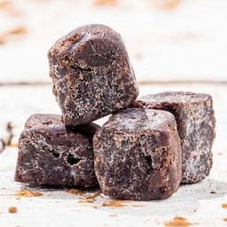 Baked Brownie & Cake

Pieces