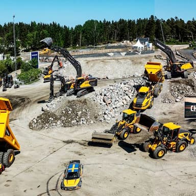 wheel loaders, excavators, dumpers, compact wheel loaders, compact excavators, and heavy machinery
