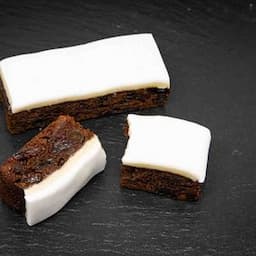 Iced Fruit Cake Slice (Individually Wrapped)