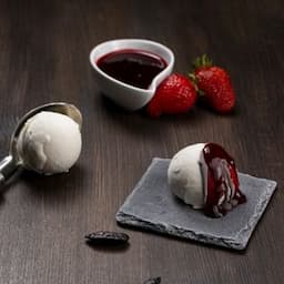 Ice cream with toppings