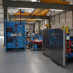 Plastic injection molds