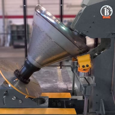 flanging machine