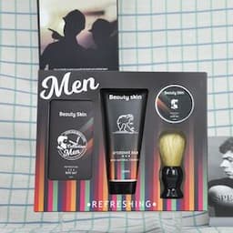 2022 new design China OEM Wholesale valentine promotional body and bath gift set for men beard wax aftershave balm beard brush